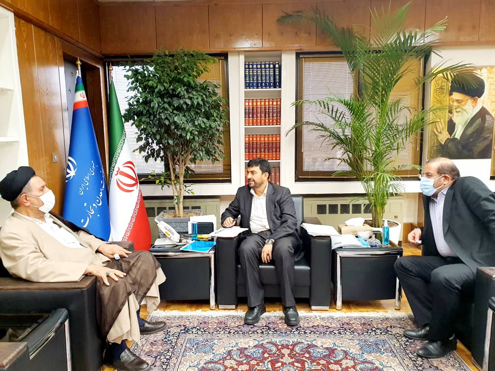 https://www.kebnanews.ir/images/docs/files/000424/nf00424264-1.jpg