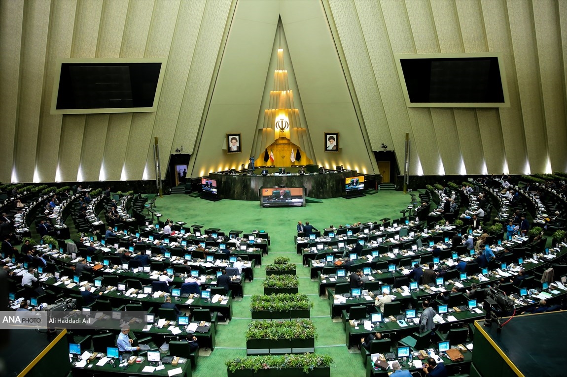 https://www.kebnanews.ir/images/docs/files/000426/nf00426705-2.jpg