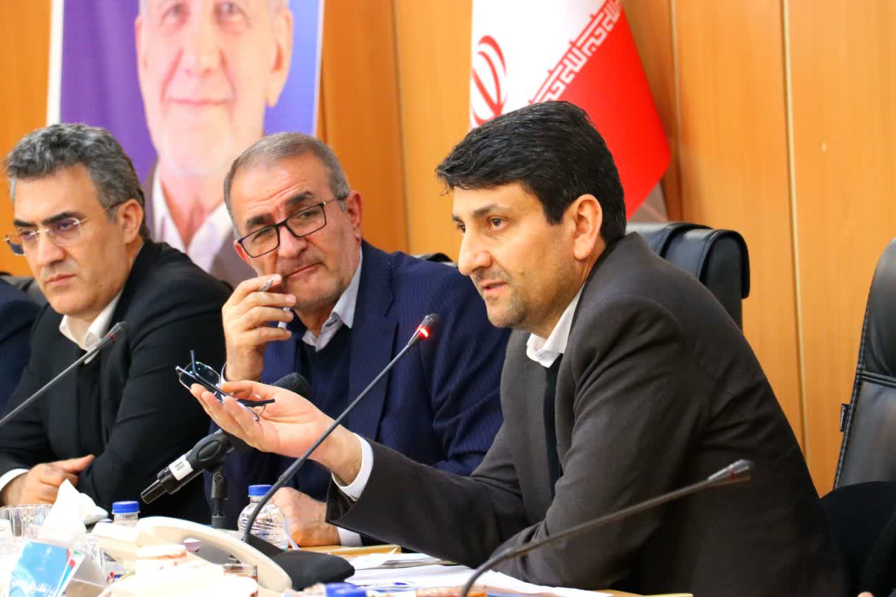 سید ستار هاشمی، وزیر ارتباطات و فناوری اطلاعات: ۵۳ درصد احکام برنامه هفتم به فناوری گره خورده است /  ۱۲۰ میلیارد تومان سرمایه‌گذاری در راستای بهبود زیرساخت‌ها در کهگیلویه و بویراحمد / هم‌افزایی در توسعه زیرساخت‌ها، آینده‌ای روشن برای کهگیلویه و بویراحمد