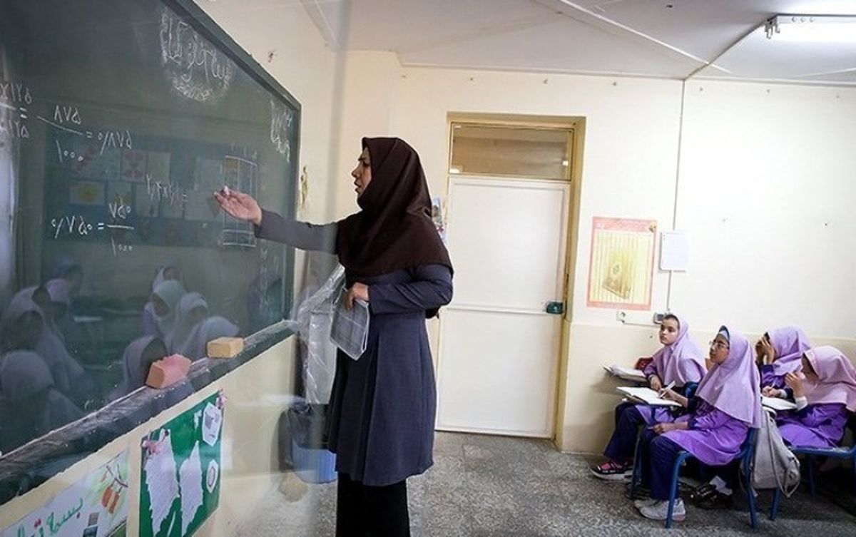 موج بیسوادی کشور را فرا میگیرد / از هر ۲۰ دانشآموز ۵ نفر سواد خواندن و نوشتن ندارند / میانگین نمرات امتحان نهایی برای تمام رشتههای نظری در کهگیلویه و بویراحمد زیر ۱۰ است.