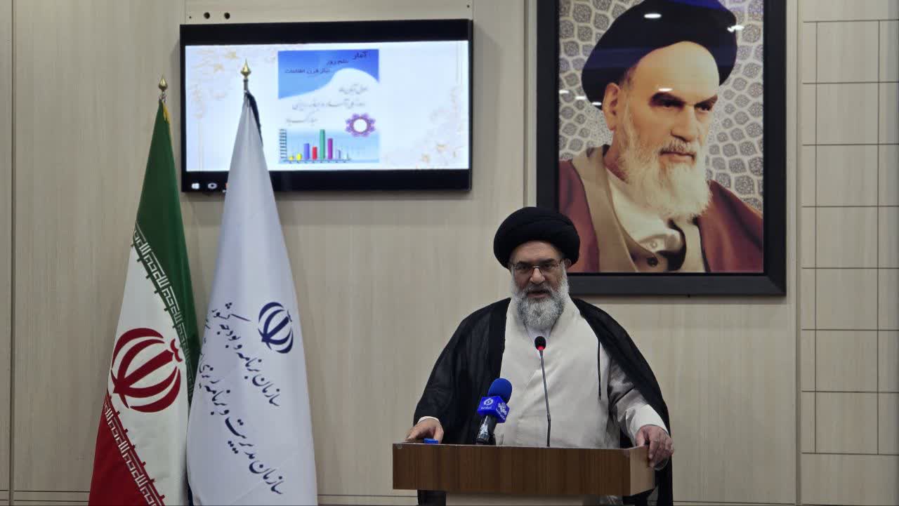 آیت‌الله حسینی در جشنواره شهید رجایی: بر سر سفره شهدا نشسته‌ایم /  انتخاب نادرست مدیران، آغاز خطاها و تضییع بیت‌المال /  چه طرح‌هایی اجرا شده که از اساس غلط بوده‌اند! /  چه هزینه‌هایی صرف شده که مصداق تضییع بیت‌المال است!  / چه تصمیماتی گرفته شده که به دلیل نبود تخصص و مهندسی دقیق، ناکارآمد بوده است! / مصرف انرژی ما برابر با کشوری با جمعیت ۴۰۰ تا ۵۰۰ میلیون نفر است