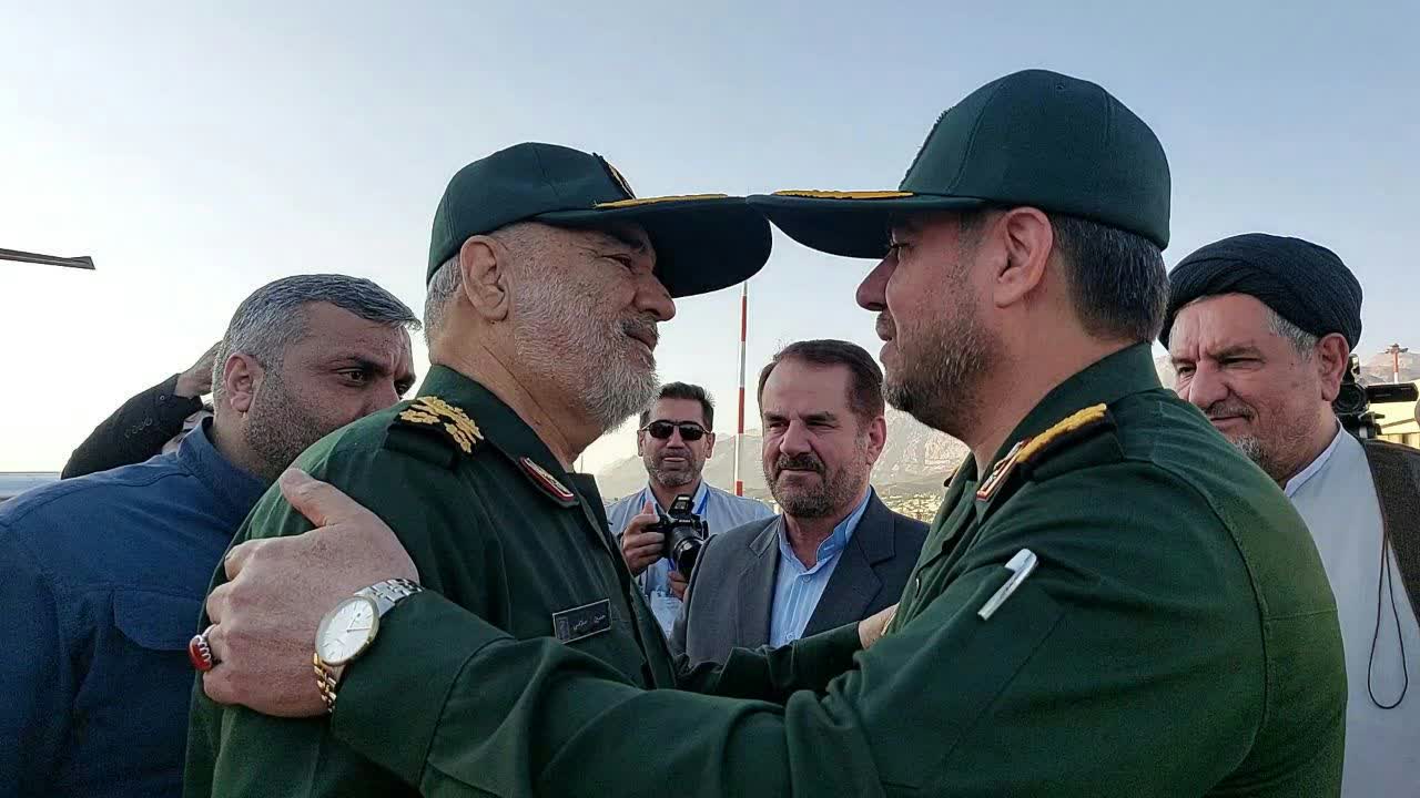 سرلشکر سلامی فرمانده کل سپاه پاسداران وارد یاسوج شد + فیلم و تصاویر
