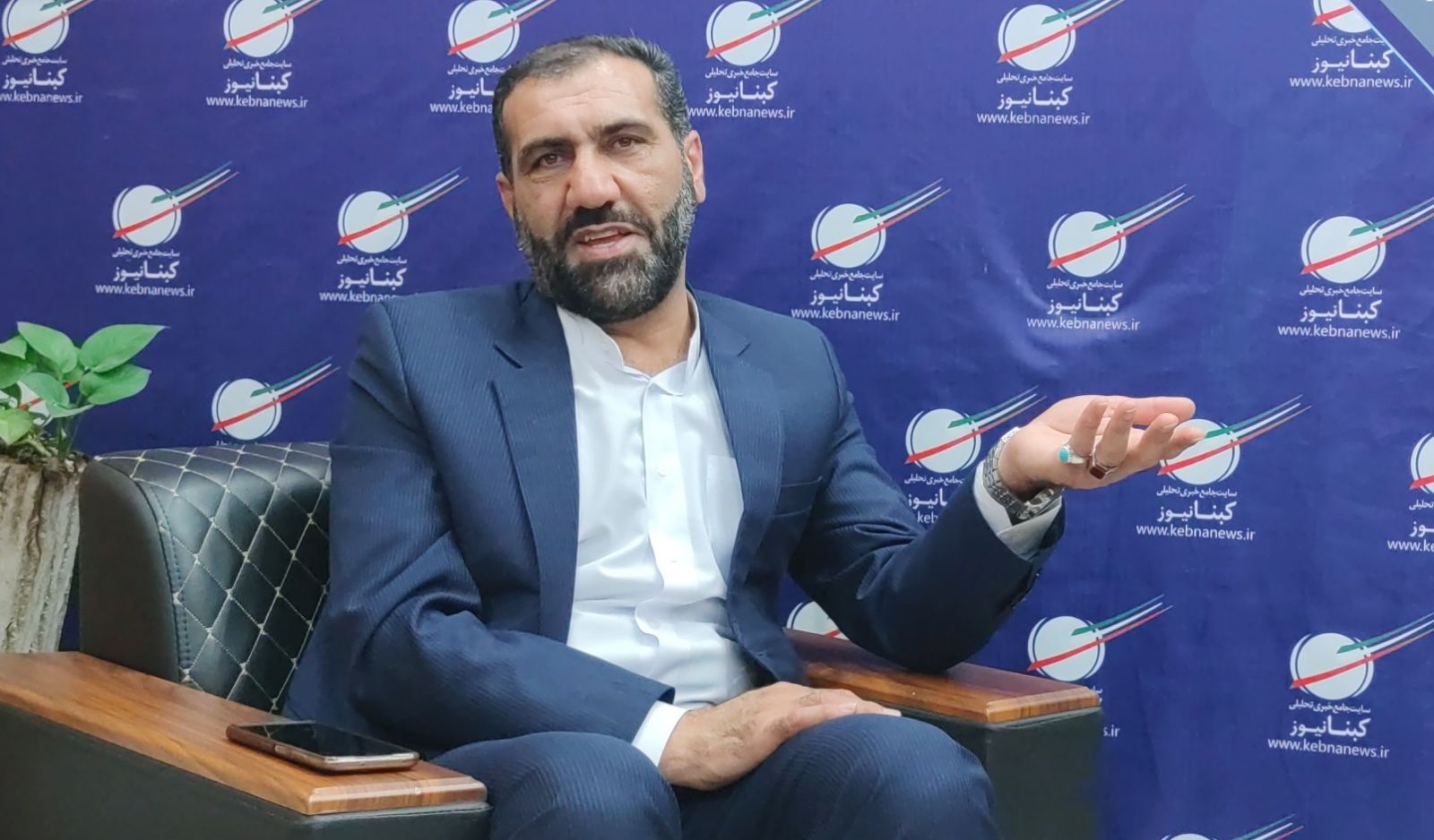 توضیحات مدیرکل ورزش درباره اختلافات هیئت بدنسازی کهگیلویه و بویراحمد / ورزشگاه 15 هزار نفری تبدیل به یک معضل شده است / این ورزشگاه با بیش از 130 ایراد افتتاح شد / جهش چهار برابری اعتبارات فصل 5 ورزش