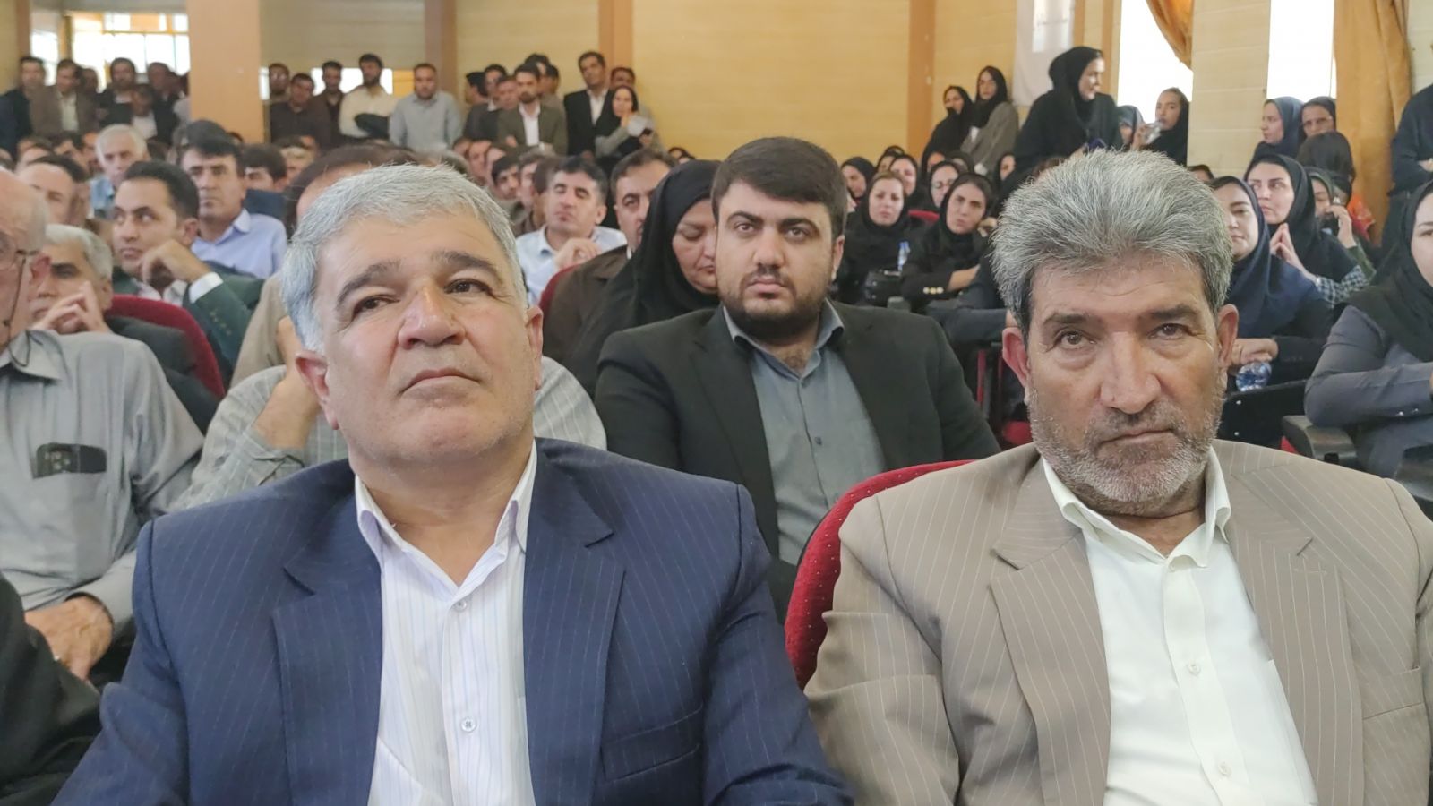 آیین تکریم و معارفه مدیران آموزش و پرورش بویراحمد / جمالی: رئیس جمهور نگاه فراکیر و وفاق دارد / رفاقت و دوستی قدیمی با آقای رضایی دارم