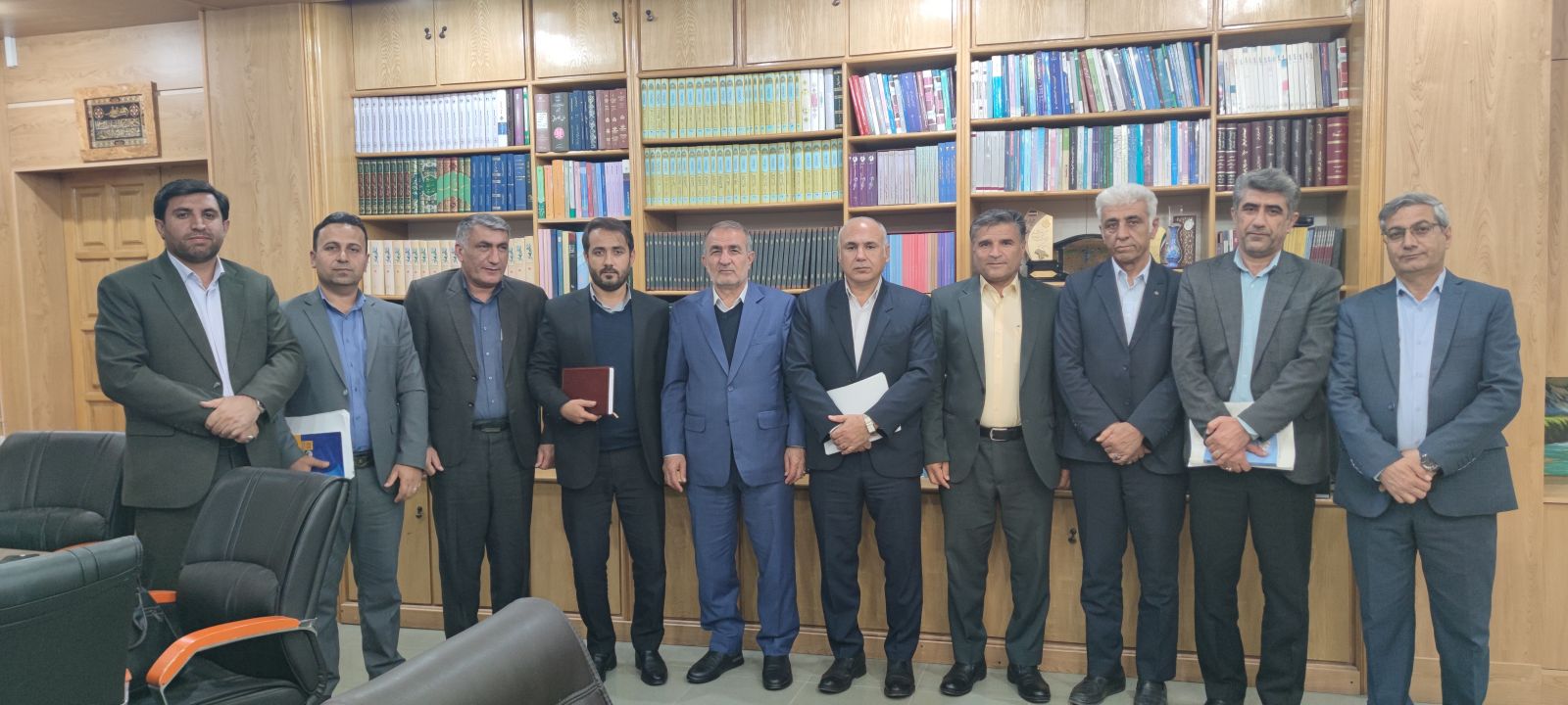 اورنگ: ورزشکاران قلعه رئیسی با کمبود فضا و امکانات مواجهاند / کوکبنژاد: شهرستان بهمئی از حق آلایندگی بیبهره است / سخنان عاملی مقدم درباره جذب نیرو در بیمارستان نرجسی و پتروشیمی: عدالت باید در اولویت باشد /رئیسزاده: پیگیری طرح تفصیلی شهری لنده بعد از سه سال بینتیجه مانده است / یدالله رحمانی: رحمانی: اعضای شورای اسلامی باید رویکرد امیدبخش را در جامعه دنبال کنند