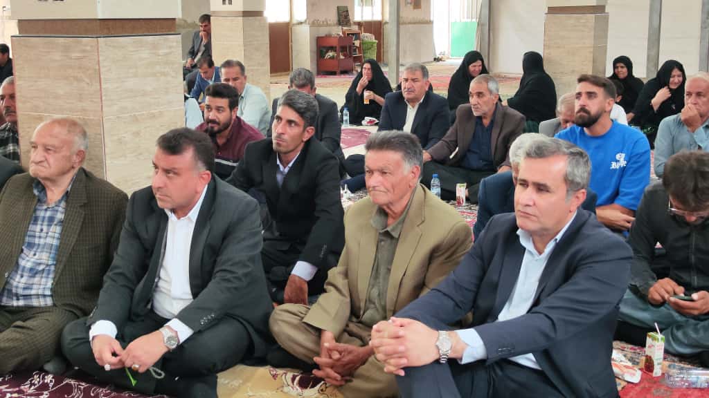 سفر بهرامی به بخش سپیدار / رضوی، بخشدار سپیدار: با تنش آبی مواجه هستیم / تنها یک درمانگاه داریم که تا ساعت ۱۴ بعدازظهر فعال است / تخصیص آب از سد تنگ سرخ برای این منطقه صفر است / پل فرسوده دم‌سفیدار دچار ترک‌خوردگی شده / جهاد کشاورزی سپیدار را فراموش کرده؟ 