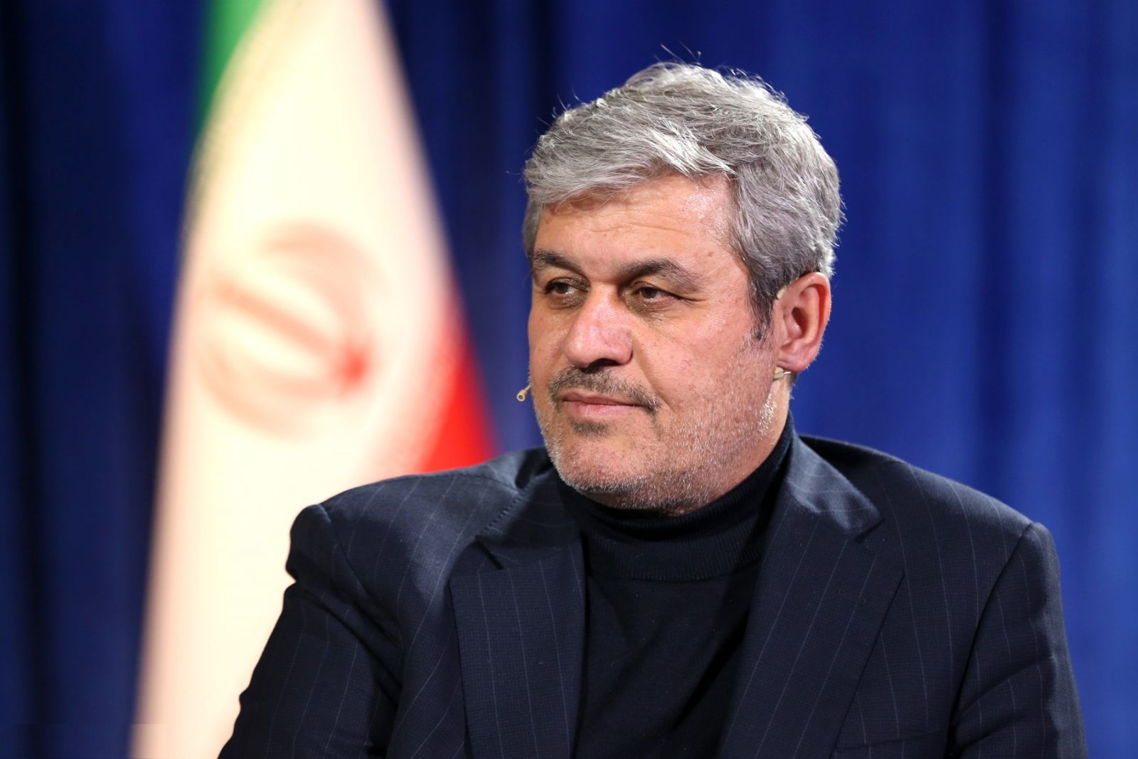 پاسخ‌ تاج‌گردون: چرا شعار آب و برق مجانی محقق نشد؟ /  به دیدگاه امام درباره توجه به اقشار مستضعف و عدالت اجتماعی عمل نکردیم / ناترازی امروز برق نتیجه پول پاشی دولت نهم است /  شت پرده استیضاح همتی چیست؟ / اولین اثر استیضاح همتی بی‌ثبات‌تر شدن بازار است /  معتقدم حاکمی که به فکر نوه‌های شما نباشد، آن حاکم خائن است / 4 قسمت سریال گاندو علیه من بود / چرا تیک؟ پشت پرده رداعتبارنامه تاج‌گردون / بزرگترین درس از رداعتبارنامه / شاید روزی من هم شهید شدم