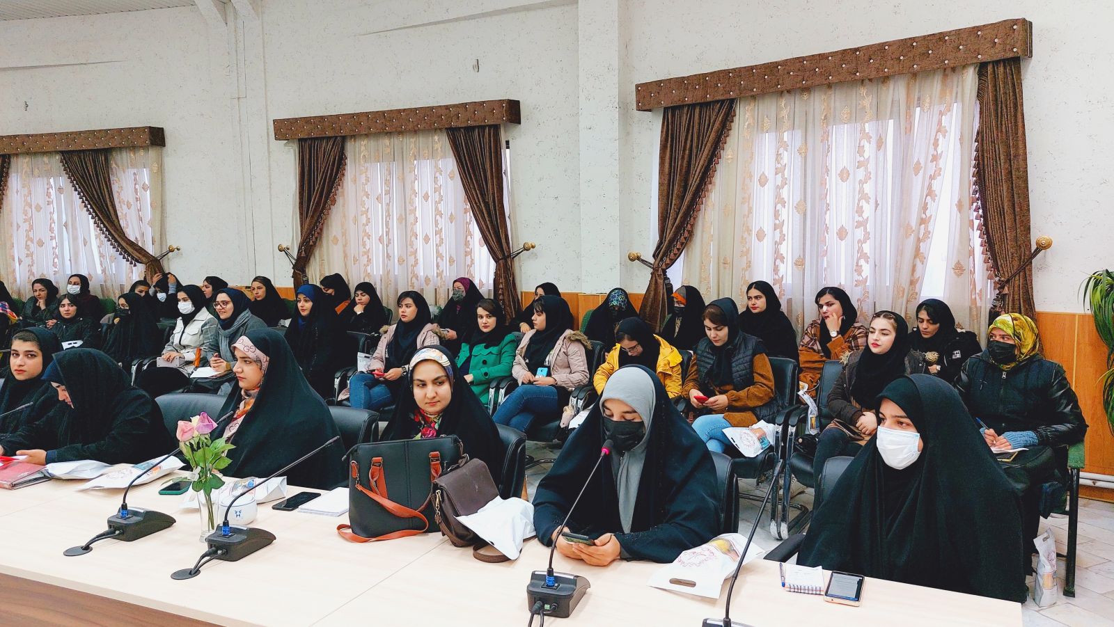 استاندار کهگیلویه و بویراحمد در جمع دانشجویان