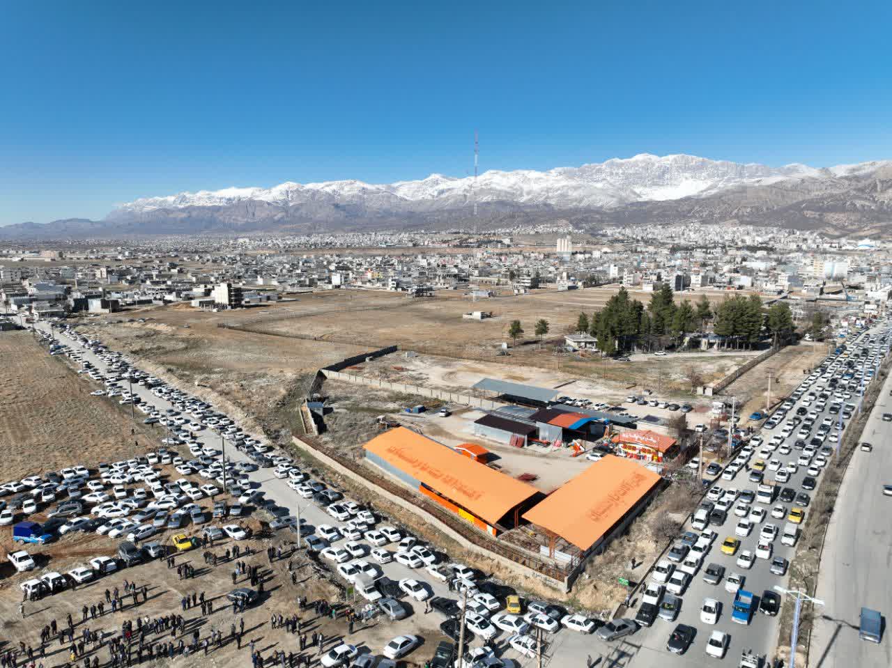 نادر منتظریان در جمع سادات: شایسته سالاری قانون لایتغیر اینجانب خواهد بود و تحت هیچ شرایطی از این سیاست عبور نخواهم کرد / اخباری میرسد، اگر این رویه ادامه پیدا کند و اصلاحات لازم به وجود نیاید، روزهای بعد ریزمطالب را با جزئیات به اطلاع مردم خواهم رساند /رتقاء بخش به شهرستان جزء خدمات نظام اسلامی است، مسئولان چوب حراج به خدمات نظام نزنند و آنها را قربانی یک جریان خاص نکنند