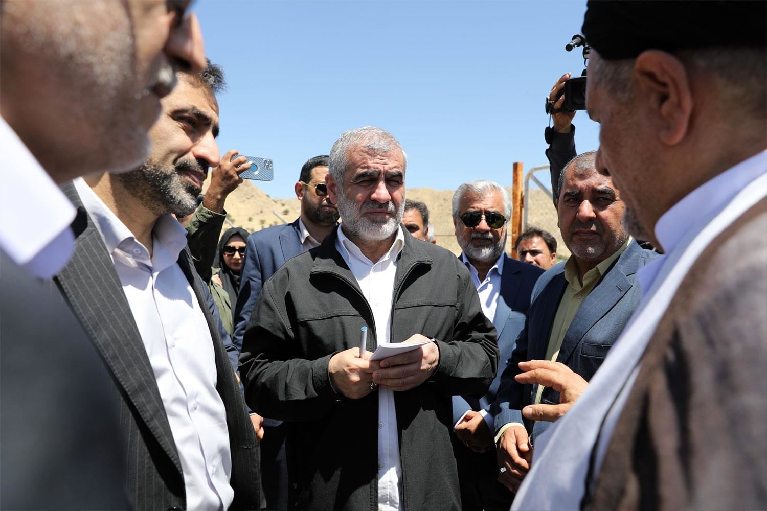 مدیرکل صنعت، معدن و تجارت کهگیلویه و بویراحمد: نیروگاه سیکل ترکیبی کهگیلویه در حد شعار است / وعدههای پر طمطراق علوفه گوسفندان شد